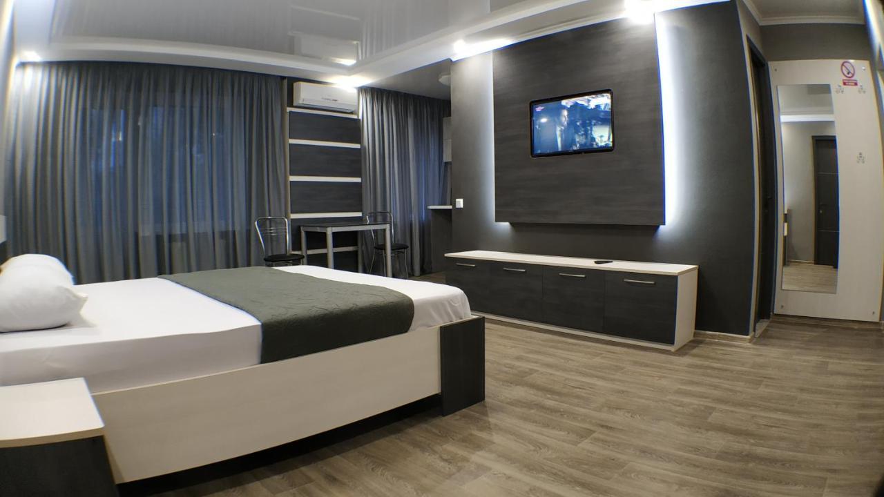 Двухкомнатный Люкс Центр Металлургов 19 Kr Apartments Kryvyj Rih Esterno foto